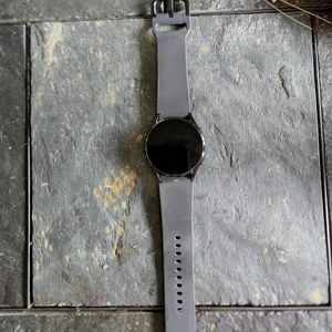 Samsung Galaxy Watch 4